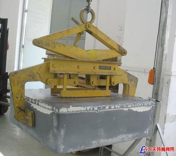 多晶硅锭吊装夹具-硅锭吊具-硅锭夹具-硅锭吊夹具-硅锭夹钳-硅锭吊钳 多晶硅锭吊装夹具-硅锭吊具-硅锭夹具-硅锭吊夹具-硅锭夹钳-硅锭吊钳